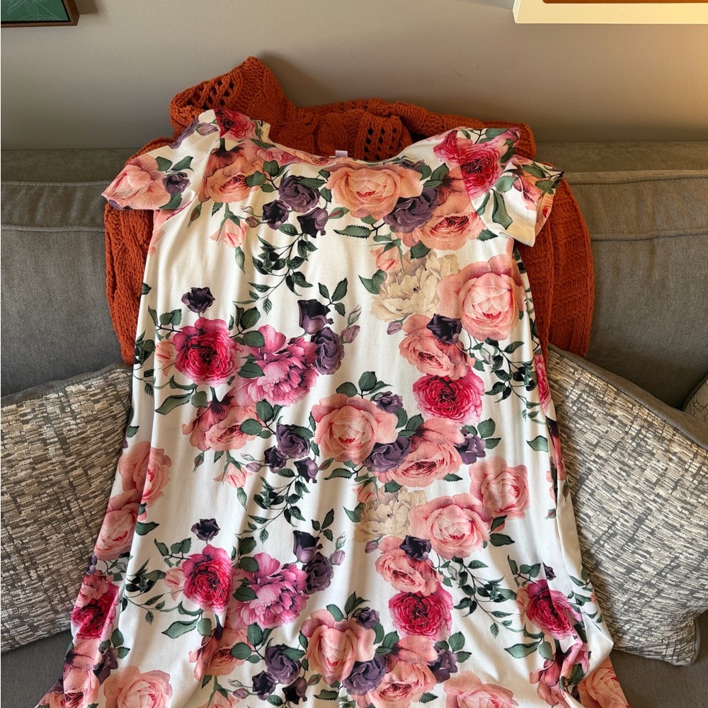 LuLaRoe White Floral Dress with Pink & Purple Roses